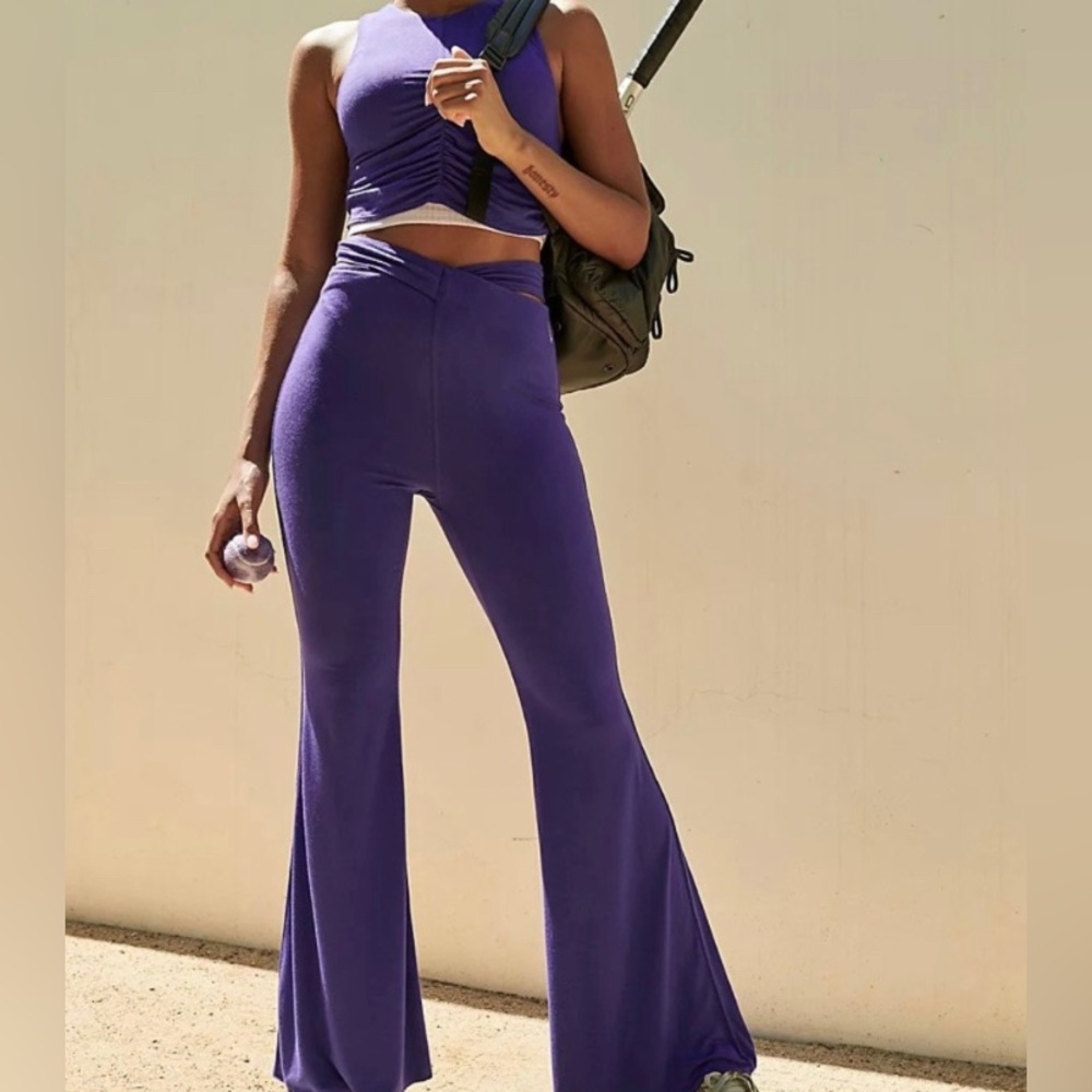 NWOT Free People Hip Cutout Flare Yoga Pants